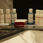 Ξενοδοχείο Levni 4*