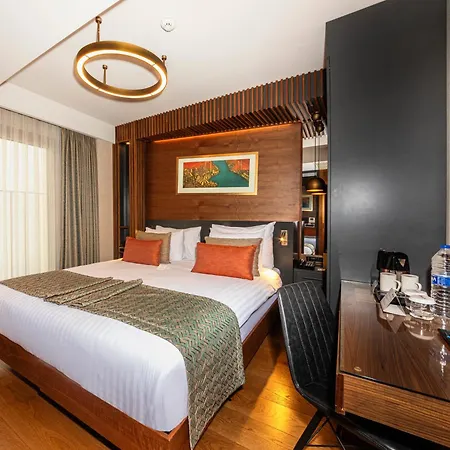 Levni Hotel 3*