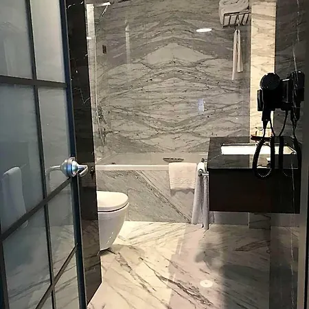 Levni 4* Istanbul